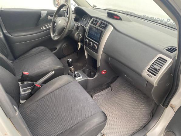 Suzuki Liana I с пробегом 2004 года, цена 300 000 рублей, 284000 км, универсал, Автокод Объявления