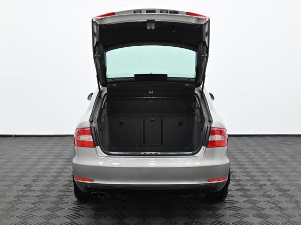 Skoda Superb II Рестайлинг с пробегом 2014 года, цена 1 249 000 рублей, 148000 км, лифтбек, Автокод Объявления