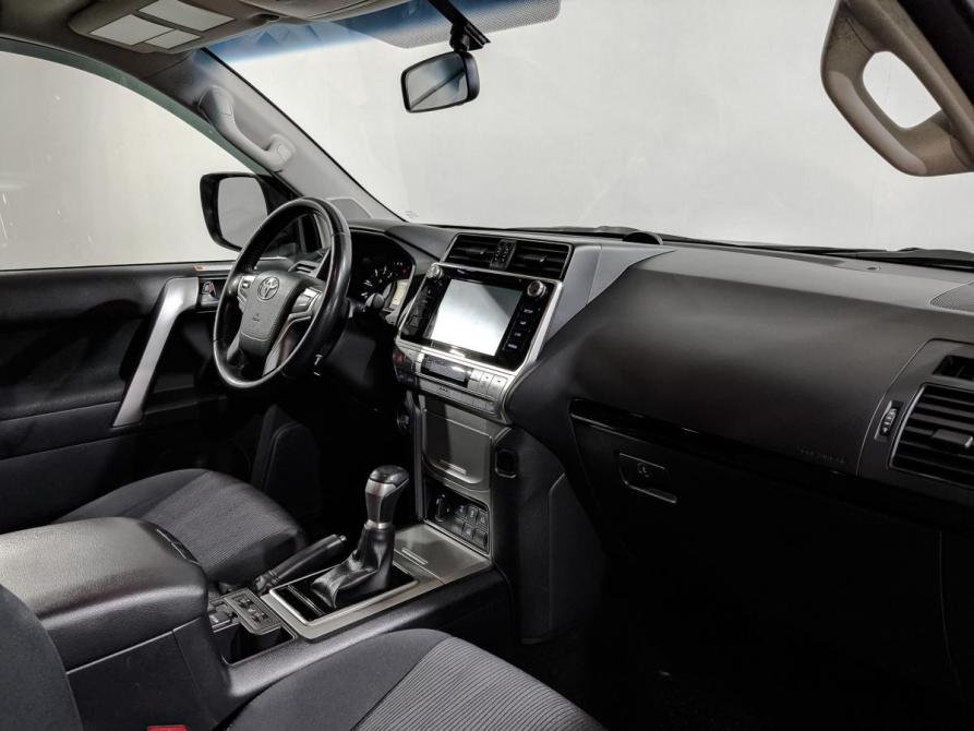 Toyota Land Cruiser Prado 150 Series Рестайлинг 2 Химки  - изображение 13