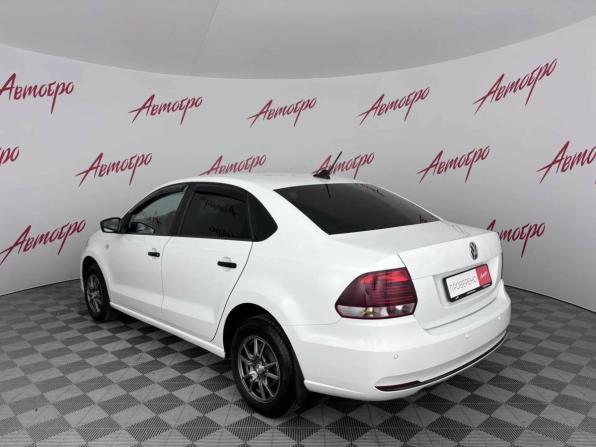 Volkswagen Polo V Рестайлинг с пробегом 2018 года, цена 985 000 рублей, 182100 км, седан, Автокод Объявления