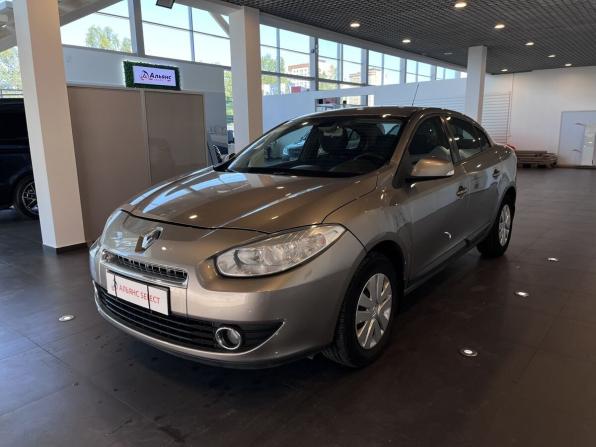 Renault Fluence I с пробегом 2011 года, цена 625 000 рублей, 267220 км, седан, Автокод Объявления