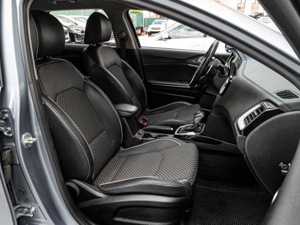 Kia Ceed III Рестайлинг с пробегом 2022 года, цена 2 220 000 рублей, 85948 км, универсал, Автокод Объявления