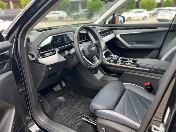 Geely Atlas II с пробегом 2024 года, цена 3 090 000 рублей, 21012 км, внедорожник, Автокод Объявления