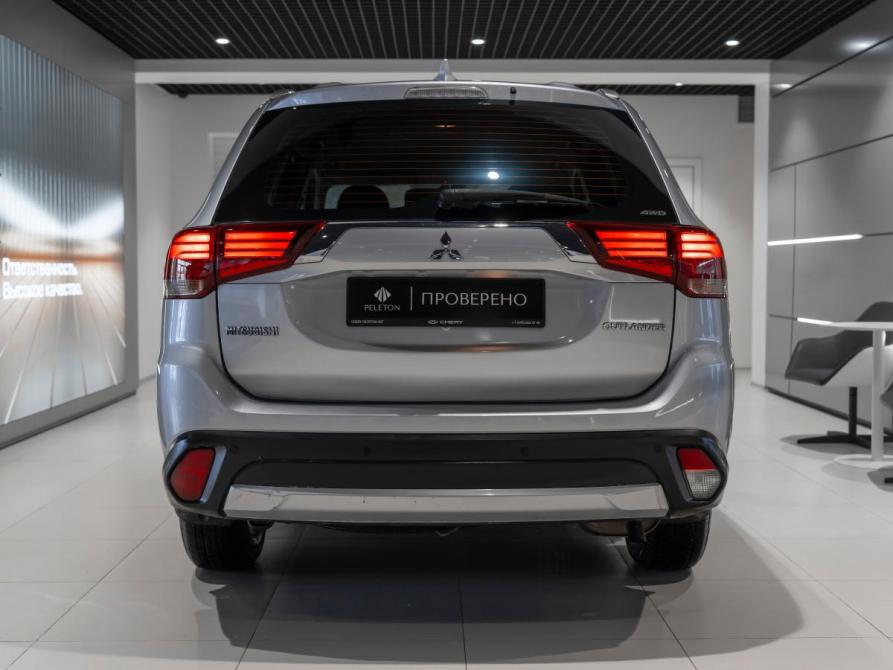 Mitsubishi Outlander III Рестайлинг 2 Москва  - изображение 6