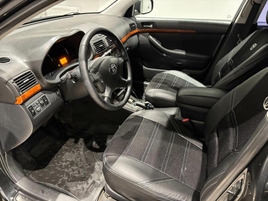 Toyota Avensis II Рестайлинг Екатеринбург  - изображение 13