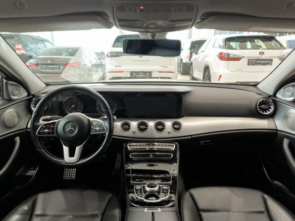 Mercedes-Benz E-Класс V (W213 S213 C238) с пробегом 2018 года, цена 2 750 000 рублей, 116427 км, седан, Автокод Объявления