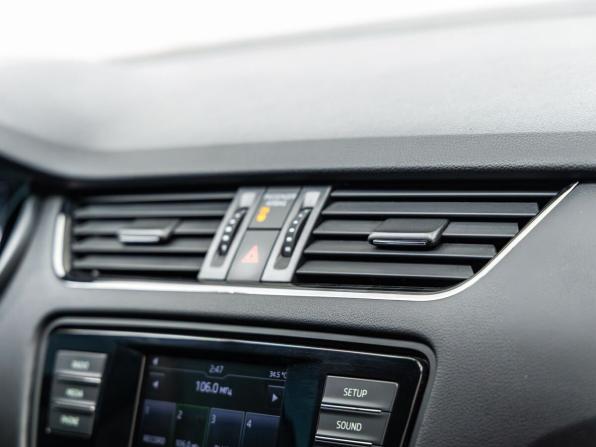 Skoda Octavia III (A7) с пробегом 2015 года, цена 1 218 000 рублей, 152901 км, лифтбек, Автокод Объявления