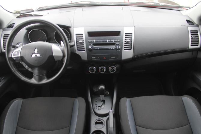 Mitsubishi Outlander II Рестайлинг с пробегом 2011 года, цена 995 000 рублей, 188263 км, внедорожник, Автокод Объявления