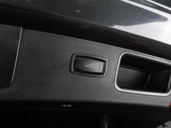 Porsche Macan I с пробегом 2017 года, цена 3 759 000 рублей, 78233 км, внедорожник, Автокод Объявления