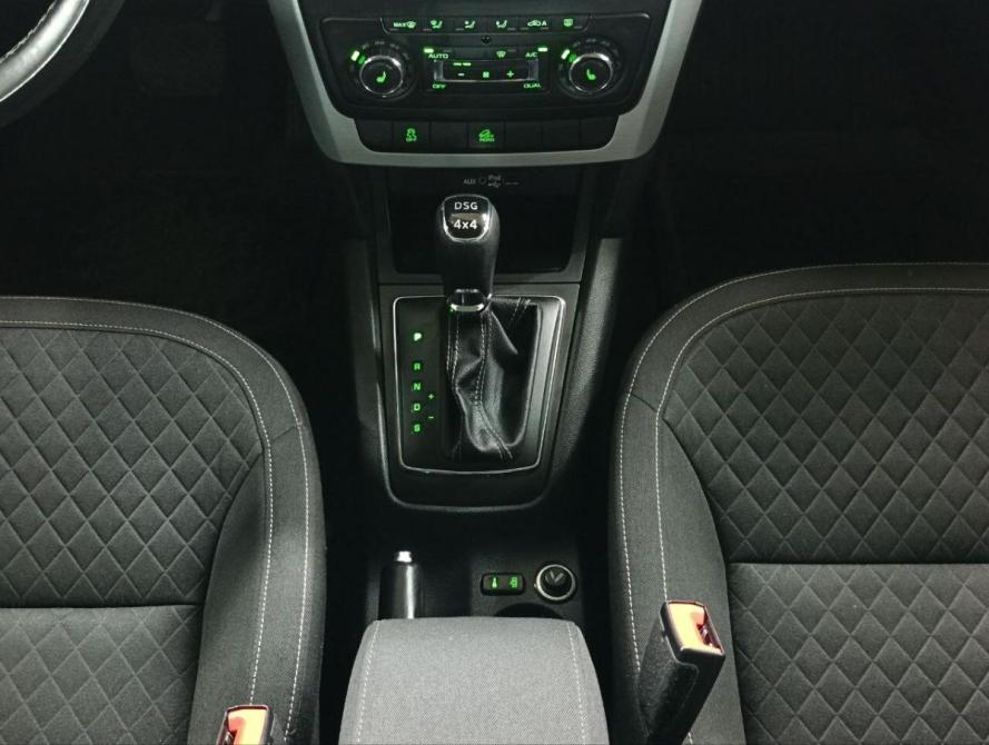 Skoda Yeti I Рестайлинг Санкт-Петербург  - изображение 17