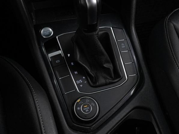 Volkswagen Tiguan II с пробегом 2020 года, цена 2 489 000 рублей, 96994 км, внедорожник, Автокод Объявления