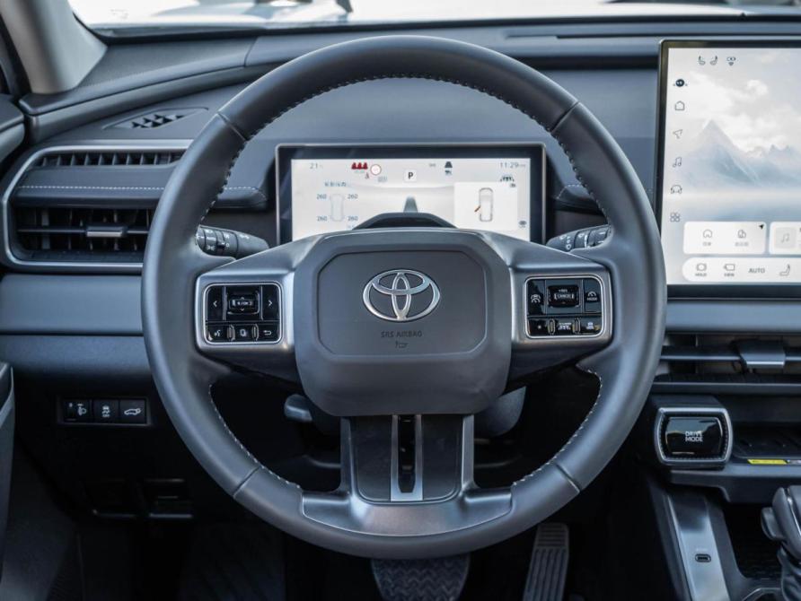 Toyota RAV4 VI (XA60) Ставрополь  - изображение 13
