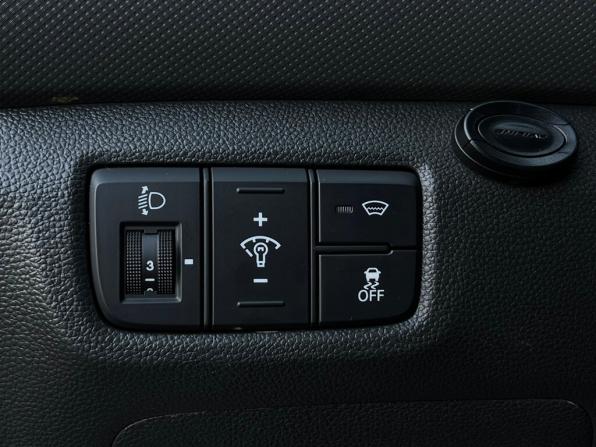 Hyundai Creta I Рестайлинг с пробегом 2021 года, цена 2 098 500 рублей, 65198 км, внедорожник, Автокод Объявления