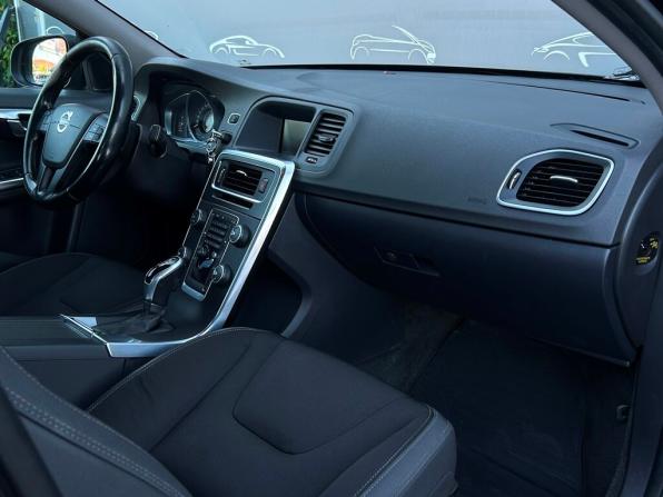 Volvo S60 II Рестайлинг с пробегом 2013 года, цена 797 600 рублей, 258349 км, седан, Автокод Объявления