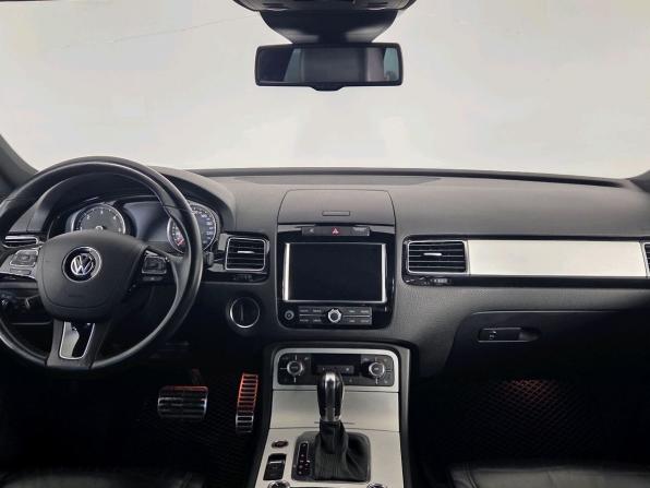 Volkswagen Touareg II с пробегом 2011 года, цена 1 899 000 рублей, 218000 км, внедорожник, Автокод Объявления