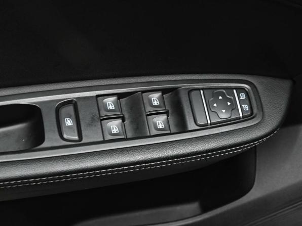 Renault Arkana I с пробегом 2015 года, цена 1 500 000 рублей, 56957 км, внедорожник, Автокод Объявления