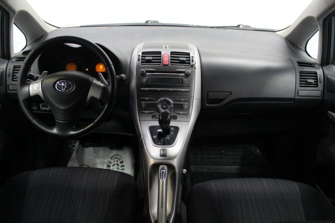 Toyota Auris I с пробегом 2008 года, цена 699 000 рублей, 227404 км, хэтчбек, Автокод Объявления