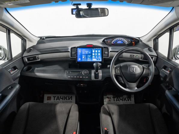Honda Freed I Рестайлинг с пробегом 2012 года, цена 1 170 500 рублей, 84466 км, компактвэн, Автокод Объявления