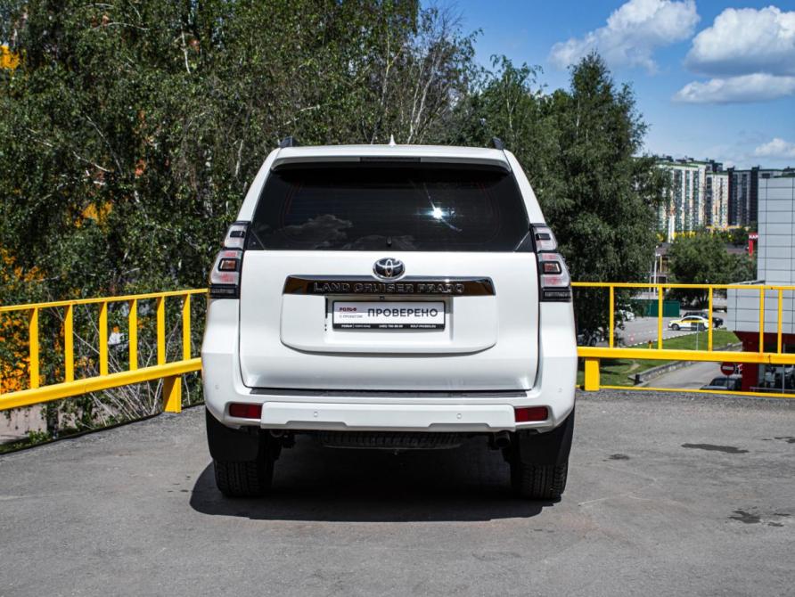 Toyota Land Cruiser Prado 150 Series Рестайлинг 3 Москва  - изображение 6