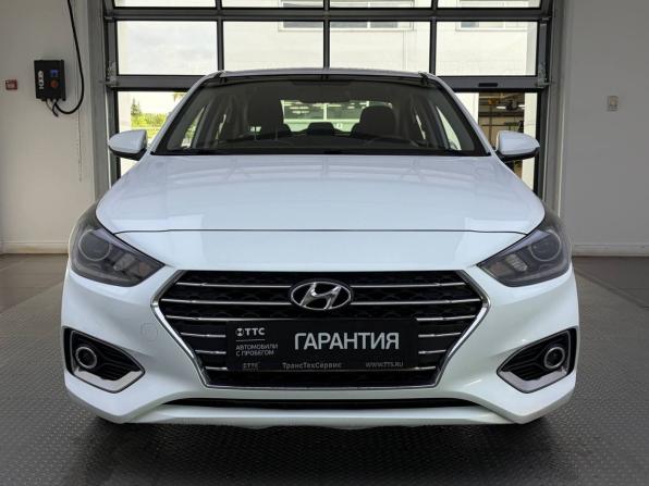 Hyundai Solaris II с пробегом 2017 года, цена 1 250 000 рублей, 169710 км, седан, Автокод Объявления