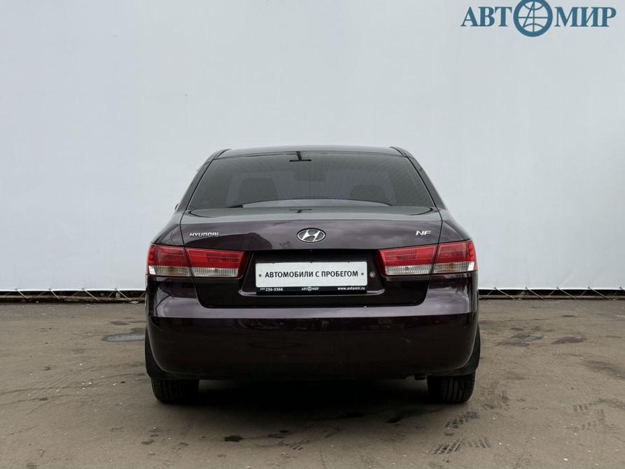 Hyundai Sonata V (NF) Москва  - изображение 6