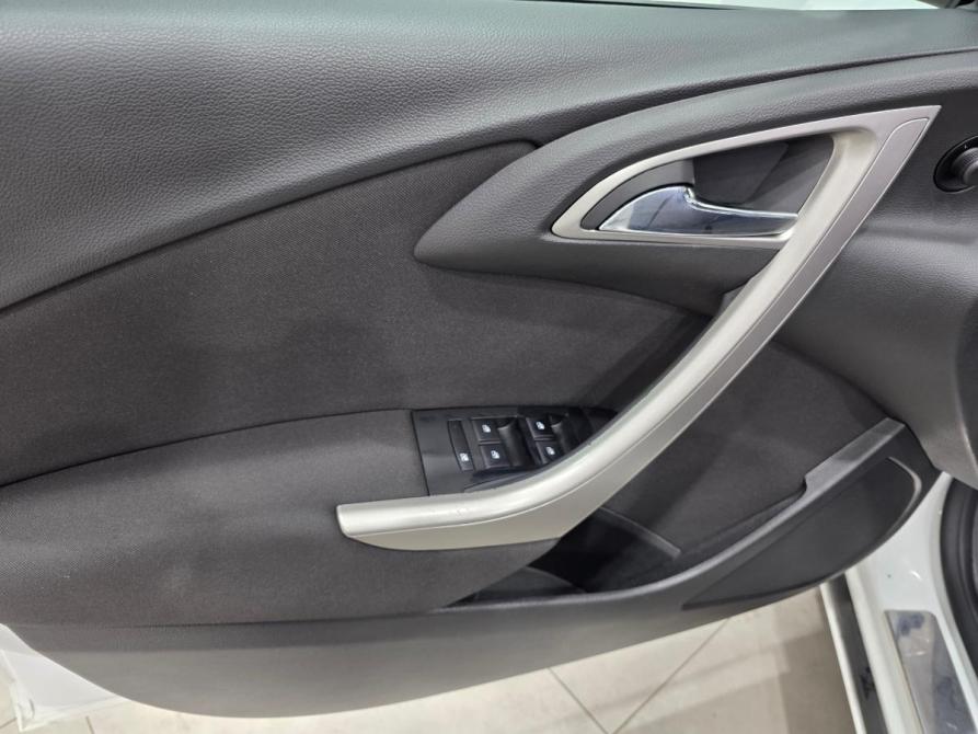 Opel Astra J Ставрополь  - изображение 20
