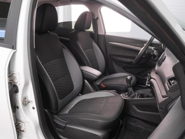 Lada (ВАЗ) Vesta I Рестайлинг (NG) с пробегом 2023 года, цена 1 159 000 рублей, 45780 км, седан, Автокод Объявления