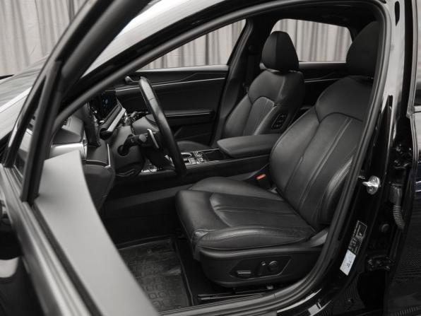 Kia K5 III с пробегом 2021 года, цена 2 940 000 рублей, 99819 км, седан, Автокод Объявления