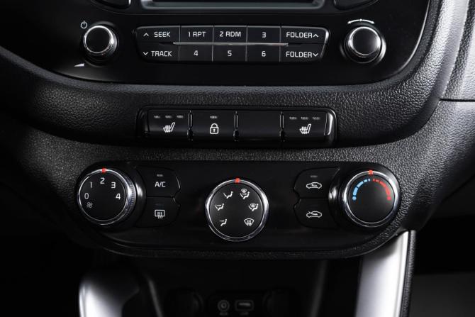 Kia Ceed II Рестайлинг с пробегом 2015 года, цена 1 549 000 рублей, 91800 км, хэтчбек, Автокод Объявления
