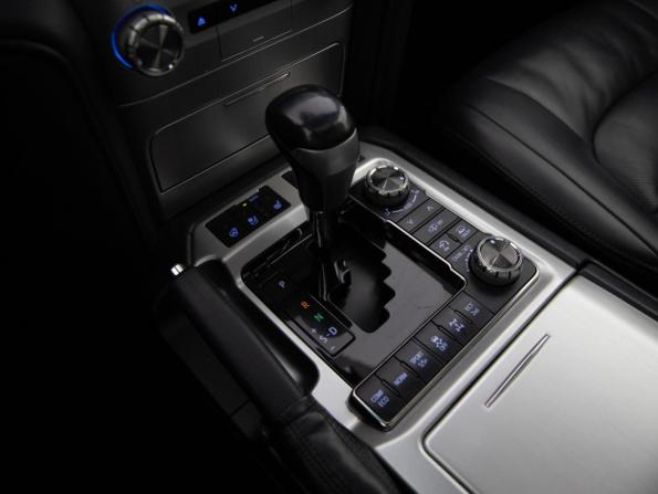 Toyota Land Cruiser 200 Series Рестайлинг 2 с пробегом 2016 года, цена 6 499 000 рублей, 155037 км, внедорожник, Автокод Объявления