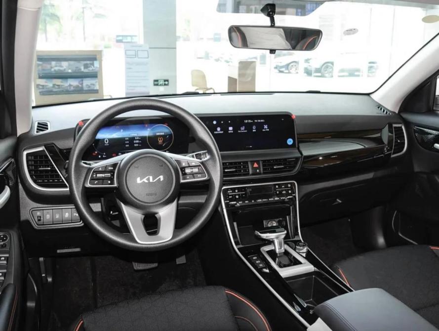 Kia Seltos II Великий Новгород  - изображение 8