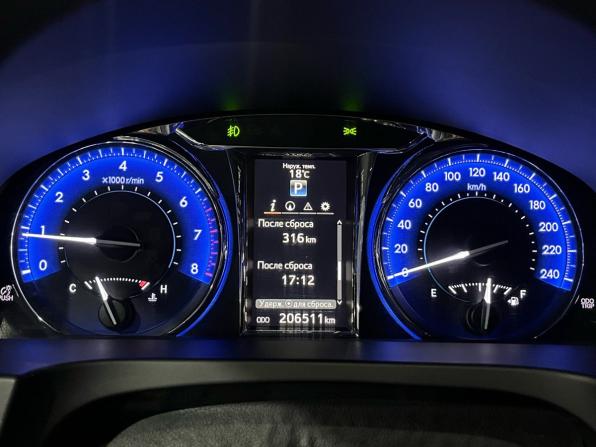 Toyota Camry VII (XV50) Рестайлинг с пробегом 2015 года, цена 1 770 000 рублей, 206510 км, седан, Автокод Объявления
