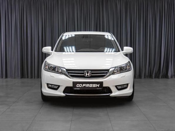 Honda Accord IX с пробегом 2013 года, цена 1 610 000 рублей, 234825 км, седан, Автокод Объявления
