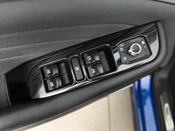 Haval F7 I Рестайлинг с пробегом 2023 года, цена 2 145 000 рублей, 81651 км, внедорожник, Автокод Объявления
