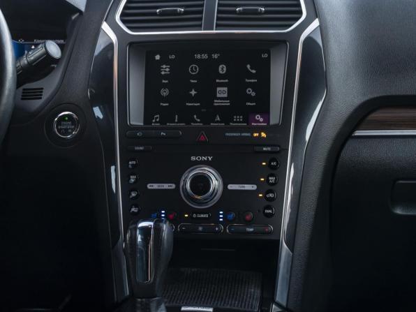 Ford Explorer V Рестайлинг 2 с пробегом 2018 года, цена 3 398 000 рублей, 99700 км, внедорожник, Автокод Объявления