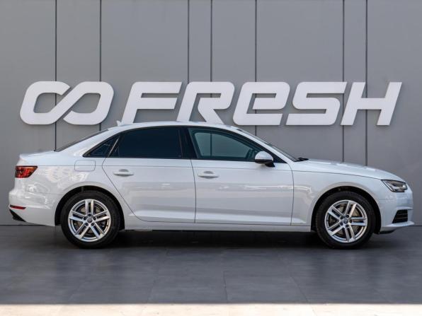 Audi A4 V (B9) с пробегом 2018 года, цена 2 330 000 рублей, 75996 км, седан, Автокод Объявления
