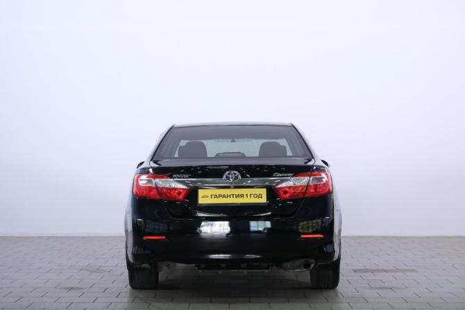 Toyota Camry VII (XV50) Рестайлинг с пробегом 2014 года, цена 1 549 000 рублей, 282984 км, седан, Автокод Объявления