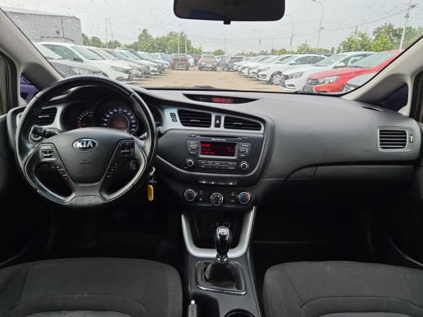 Kia Ceed II с пробегом 2015 года, цена 1 130 000 рублей, 134752 км, хэтчбек, Автокод Объявления