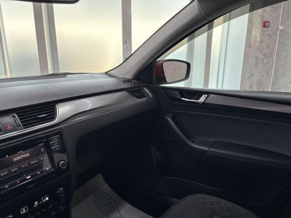 Skoda Rapid I Рестайлинг с пробегом 2019 года, цена 1 645 000 рублей, 88368 км, лифтбек, Автокод Объявления