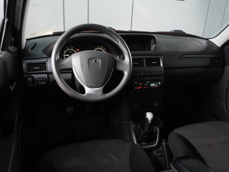 Lada (ВАЗ) Priora I Рестайлинг Минеральные Воды  - изображение 6