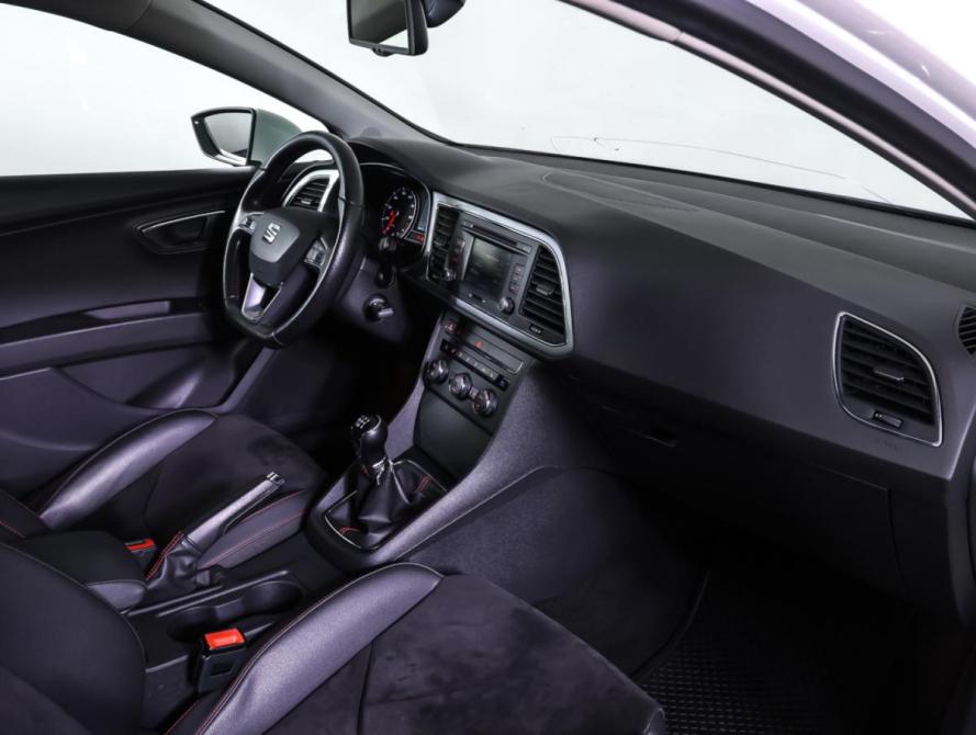 SEAT Leon III Москва  - изображение 13