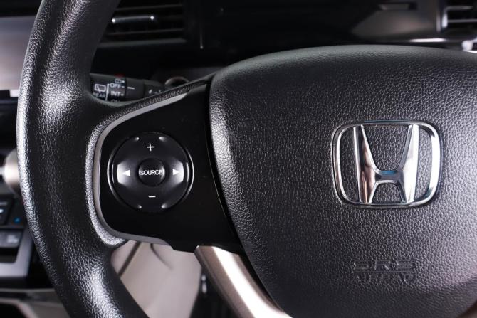 Honda Stepwgn V с пробегом 2015 года, цена 2 049 000 рублей, 91375 км, минивэн, Автокод Объявления