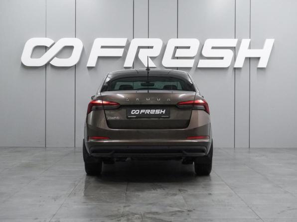 Skoda Rapid II с пробегом 2021 года, цена 1 398 000 рублей, 159580 км, лифтбек, Автокод Объявления