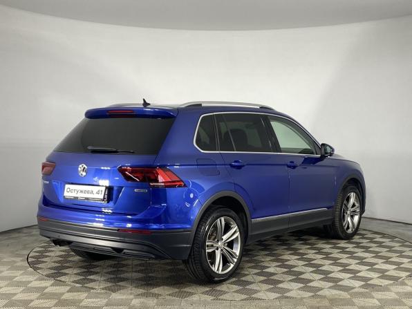 Volkswagen Tiguan II с пробегом 2018 года, цена 2 780 000 рублей, 52780 км, внедорожник, Автокод Объявления
