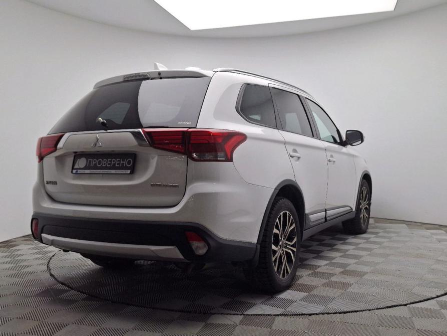 Mitsubishi Outlander III Рестайлинг 3 Мурманск  - изображение 7