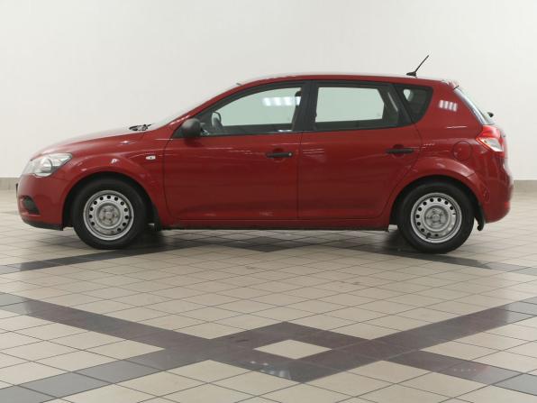 Kia Ceed I Рестайлинг с пробегом 2010 года, цена 625 000 рублей, 158000 км, хэтчбек, Автокод Объявления