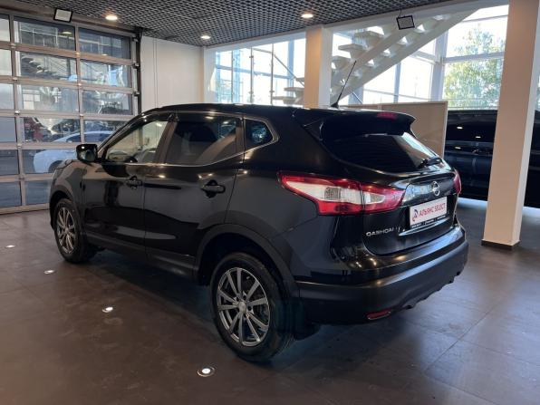 Nissan Qashqai II с пробегом 2015 года, цена 1 516 000 рублей, 198194 км, внедорожник, Автокод Объявления