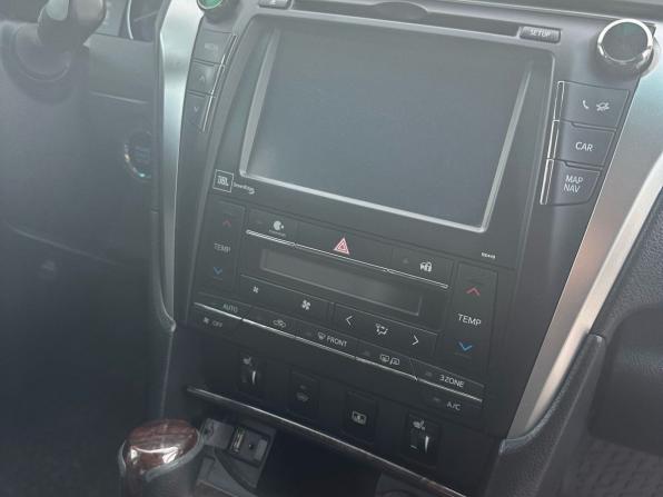 Toyota Camry VII (XV50) Рестайлинг с пробегом 2015 года, цена 1 990 000 рублей, 241917 км, седан, Автокод Объявления
