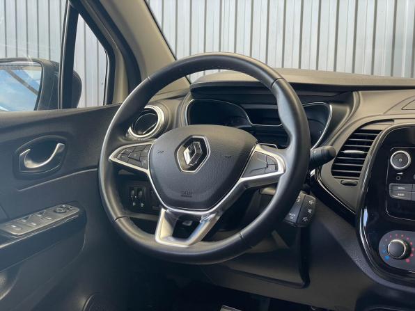 Renault Kaptur I Рестайлинг с пробегом 2020 года, цена 1 647 000 рублей, 29651 км, внедорожник, Автокод Объявления