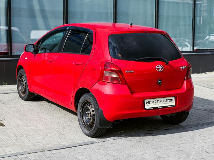 Toyota Yaris II Екатеринбург  - изображение 2